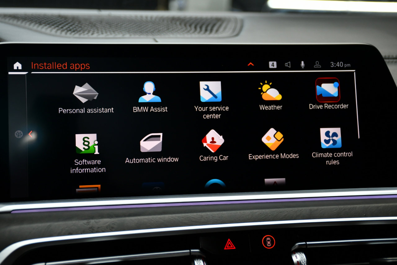 Used 2022 BMW X7 M50i w/ Executive Package image 57