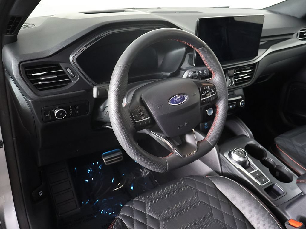 Used 2023 Ford Escape ST-Line Elite w/ Premium Technology Package AWD/4WD image 26