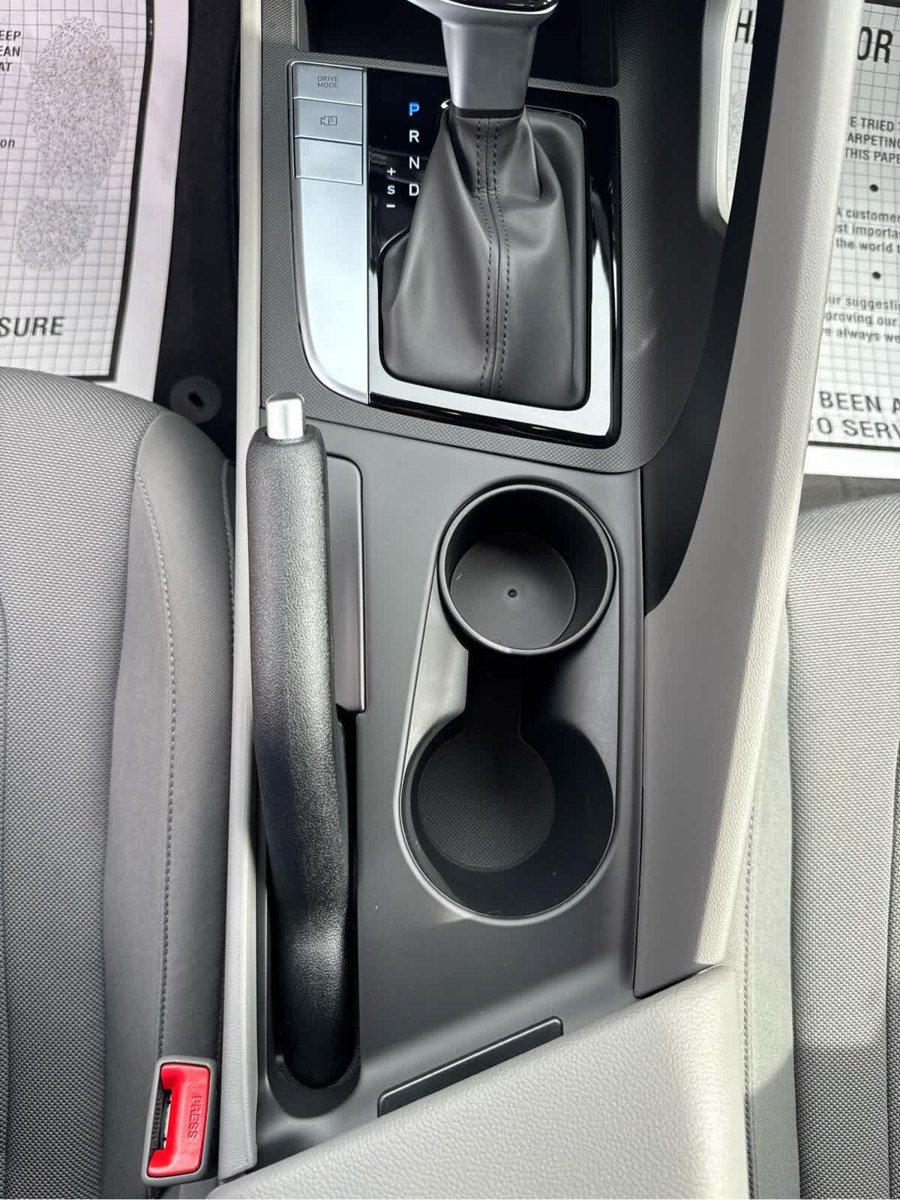 New 2026 Hyundai Elantra SE FWD image 37