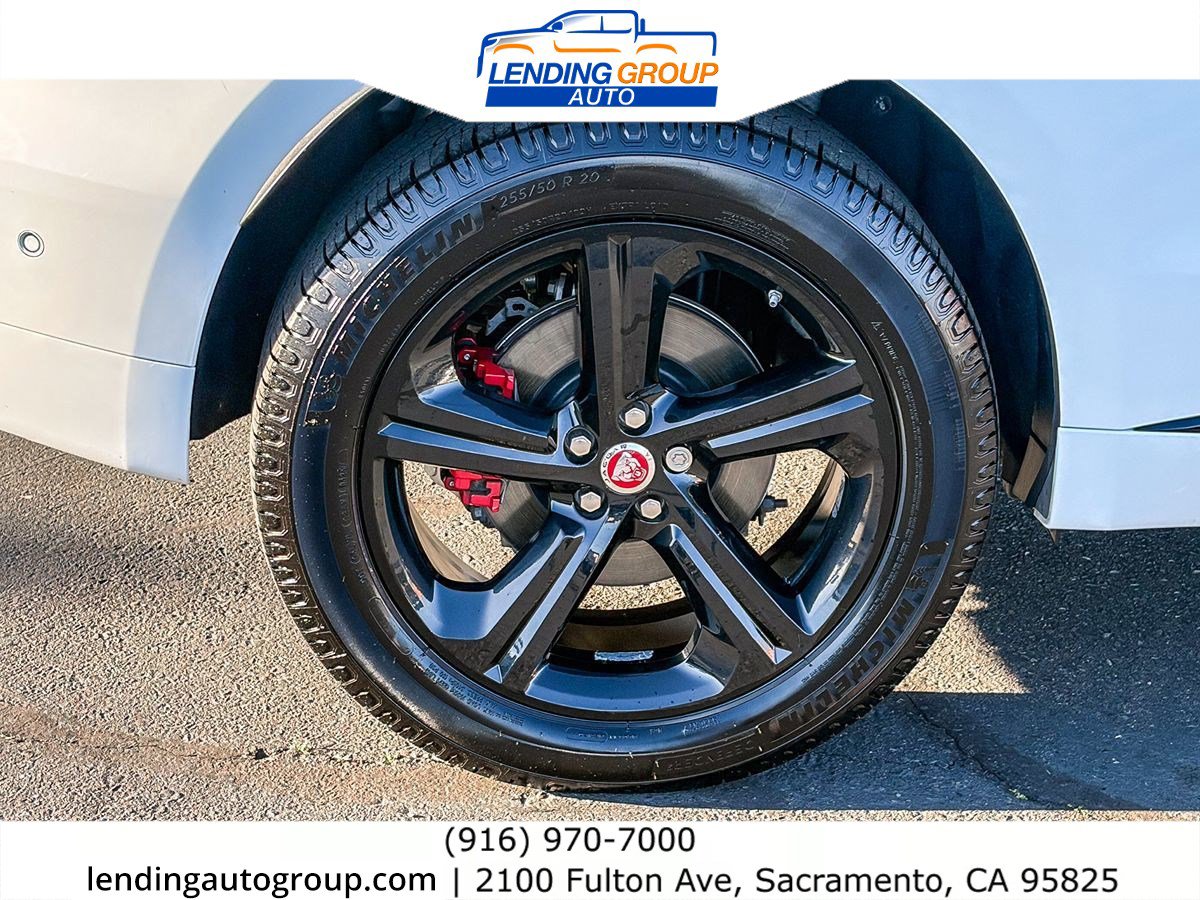 Used 2020 Jaguar F-PACE S image 10