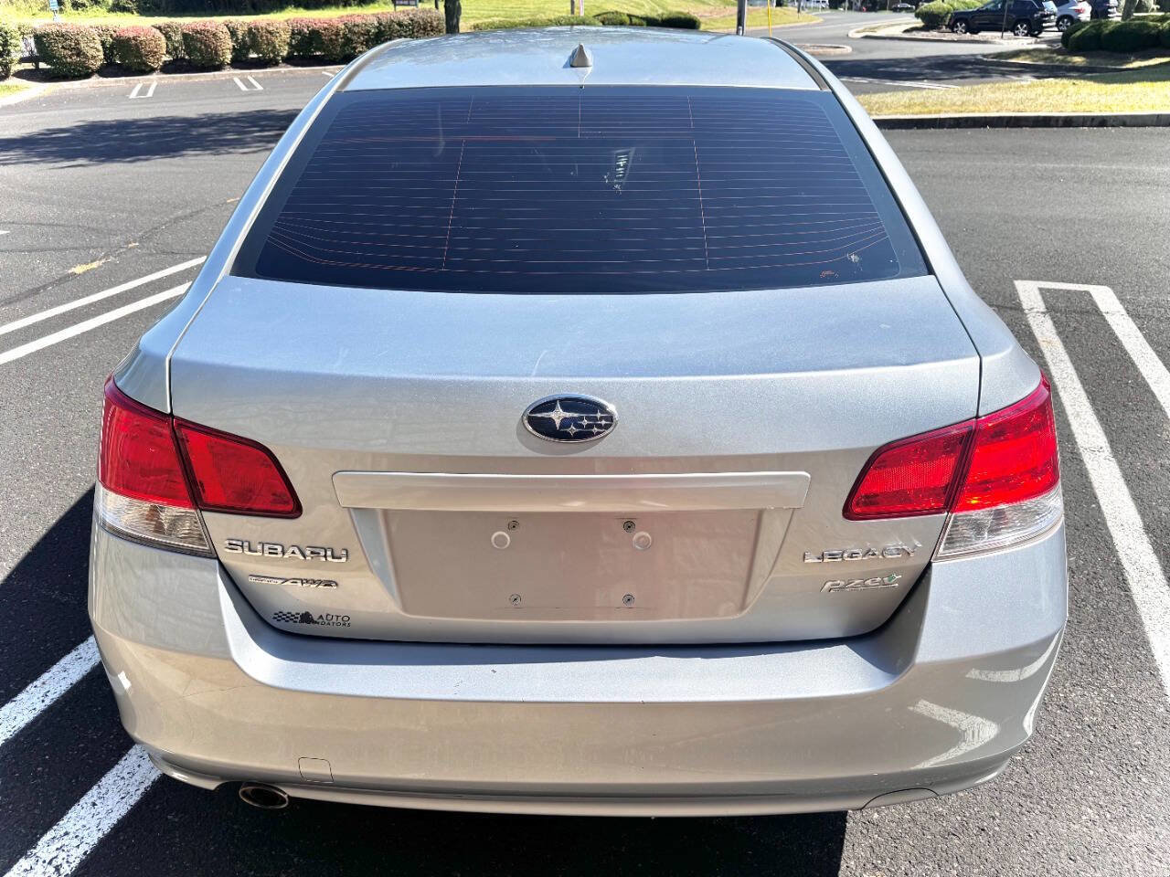 Used 2013 Subaru Legacy 2.5i Limited image 7