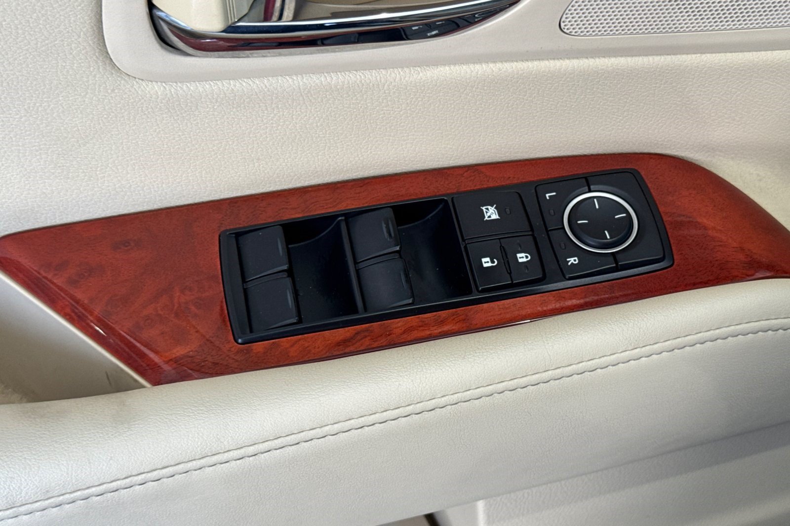 Used 2010 Lexus RX 350 2WD image 13