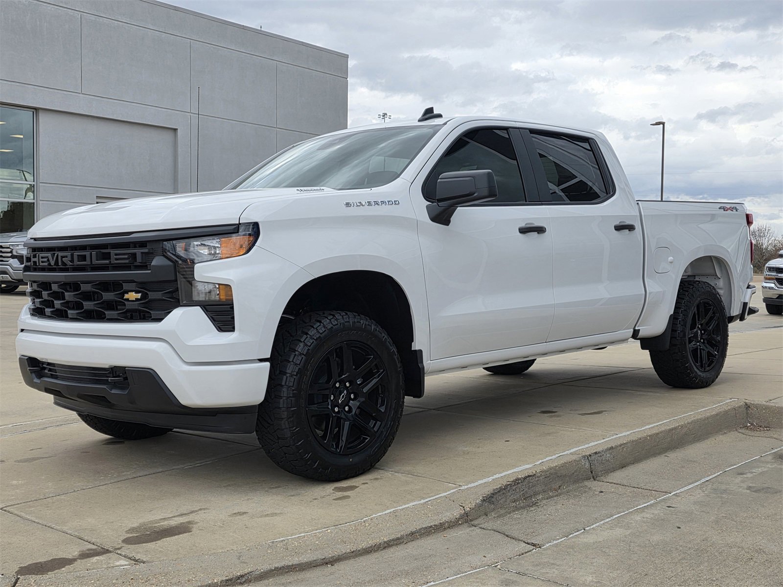 New 2026 Chevrolet Silverado 1500 Custom image 3
