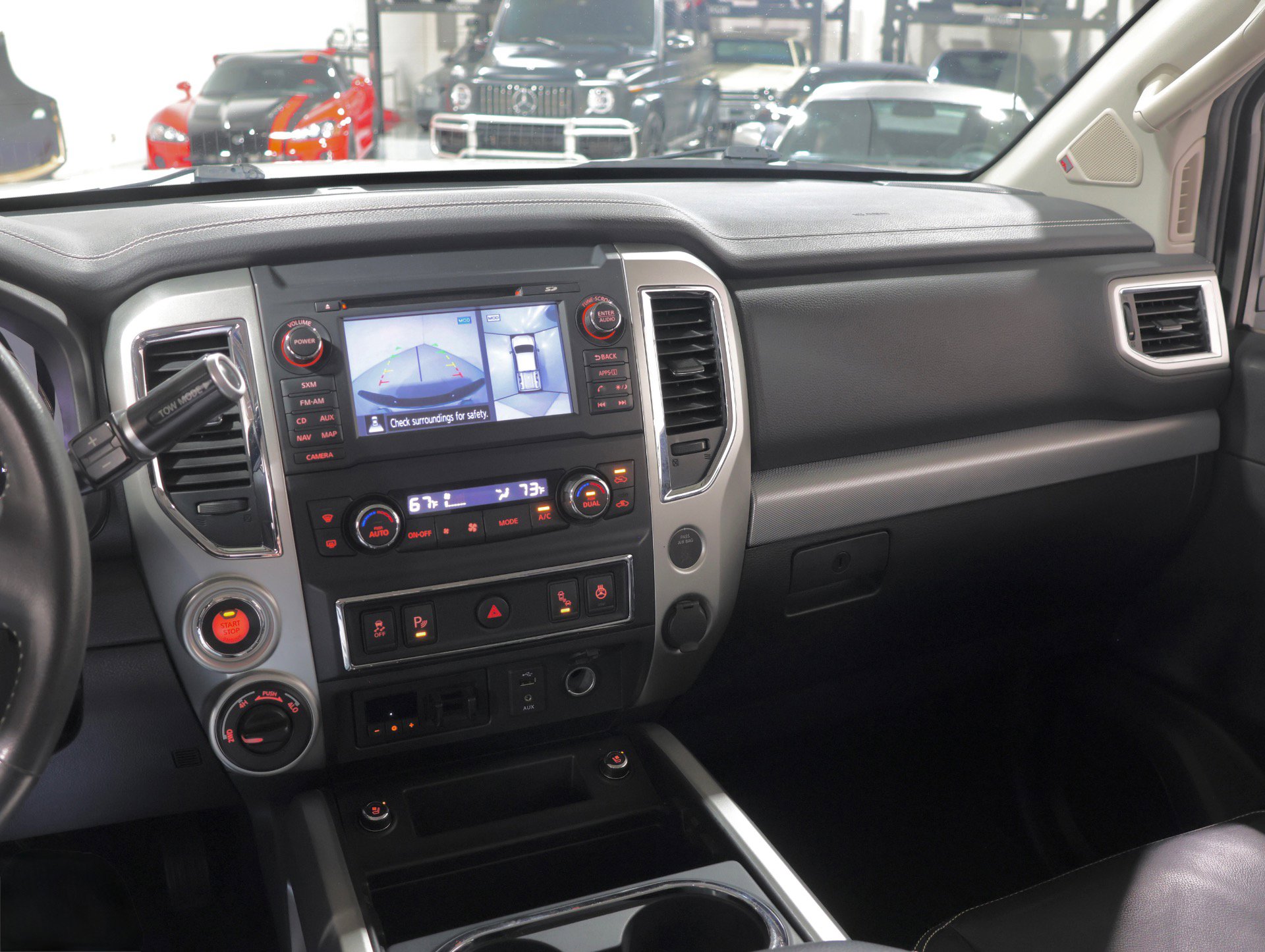 Used 2017 Nissan Titan PRO-4X w/ Pro-4x Convenience Package image 77