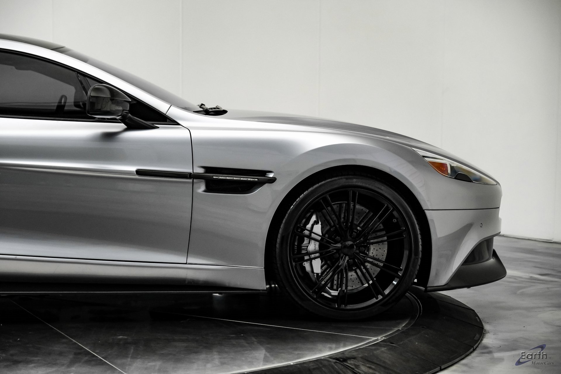 Used 2014 Aston Martin Vanquish Coupe image 18
