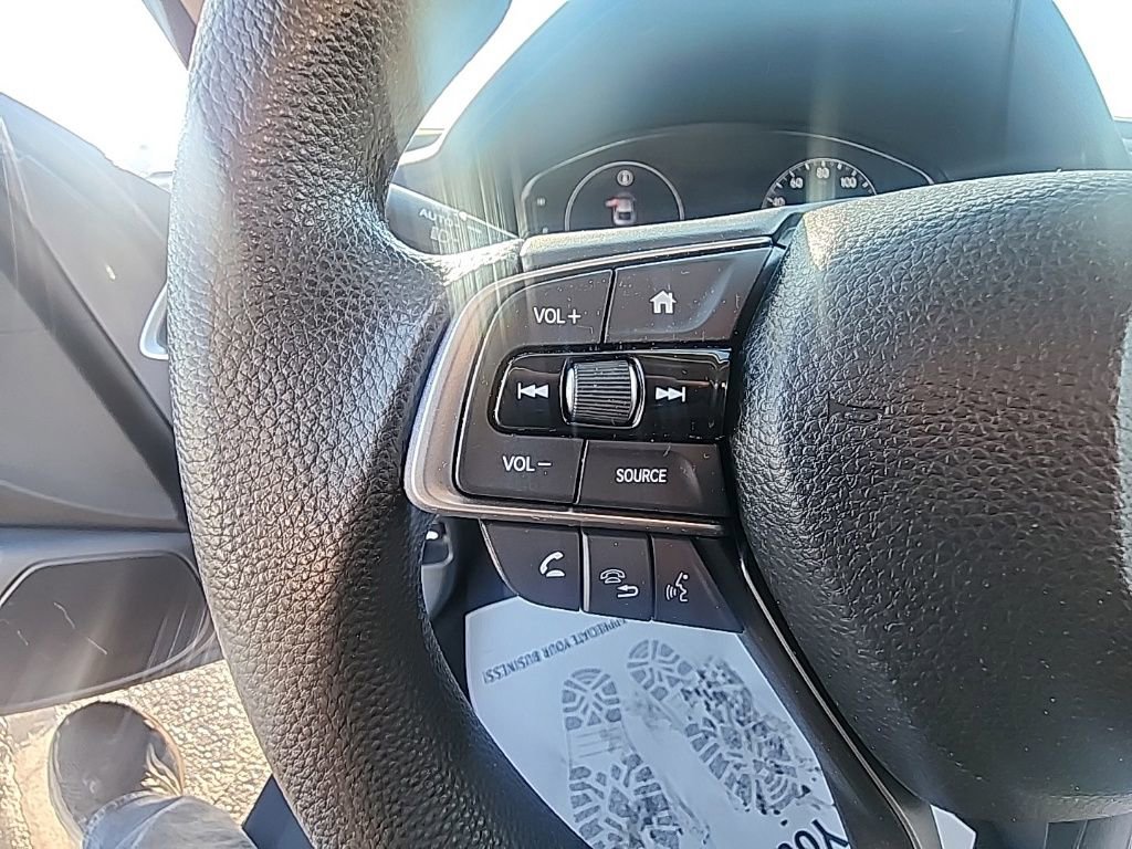Used 2018 Honda Accord LX image 13