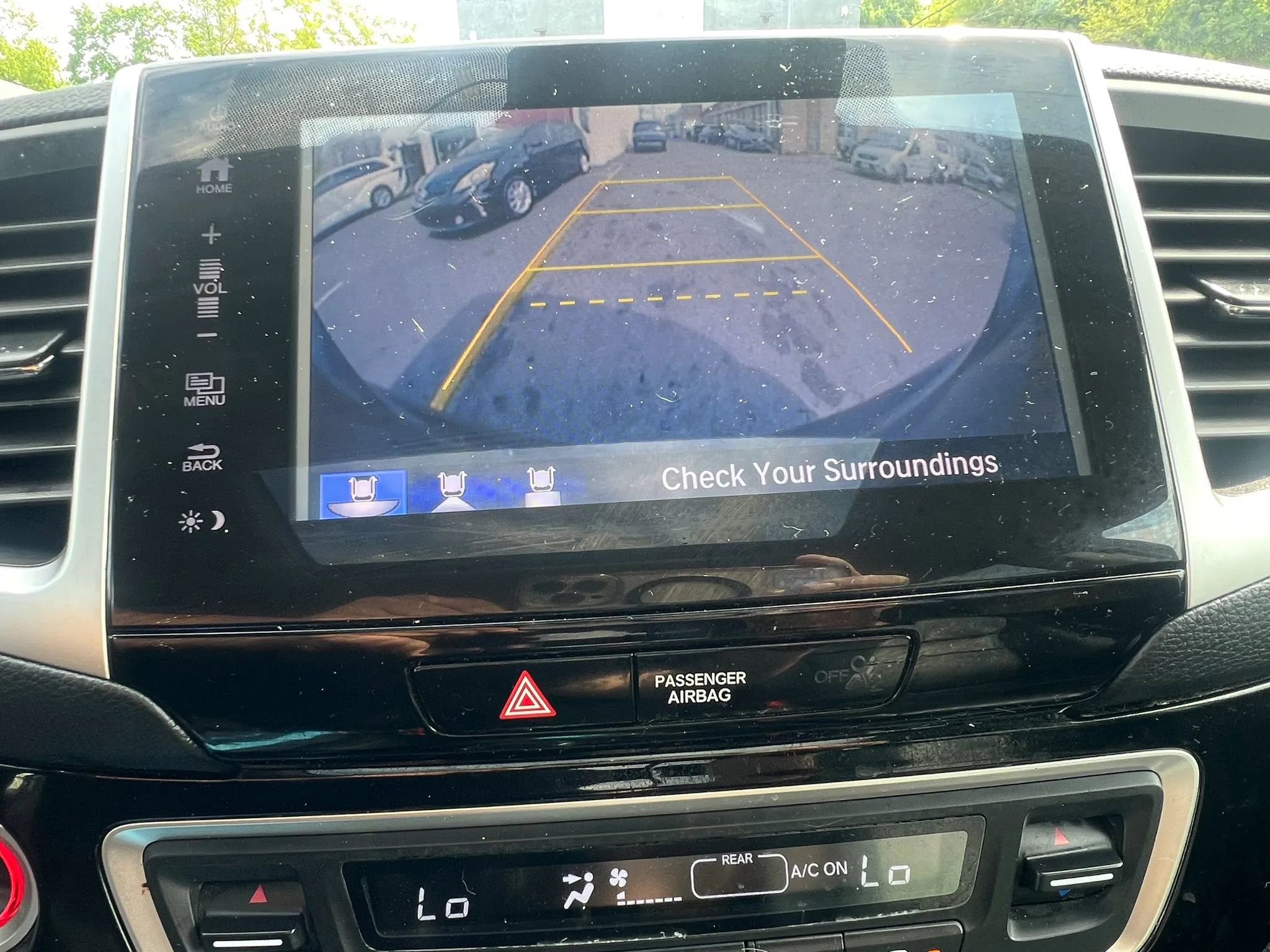 Used 2017 Honda Pilot Touring image 27