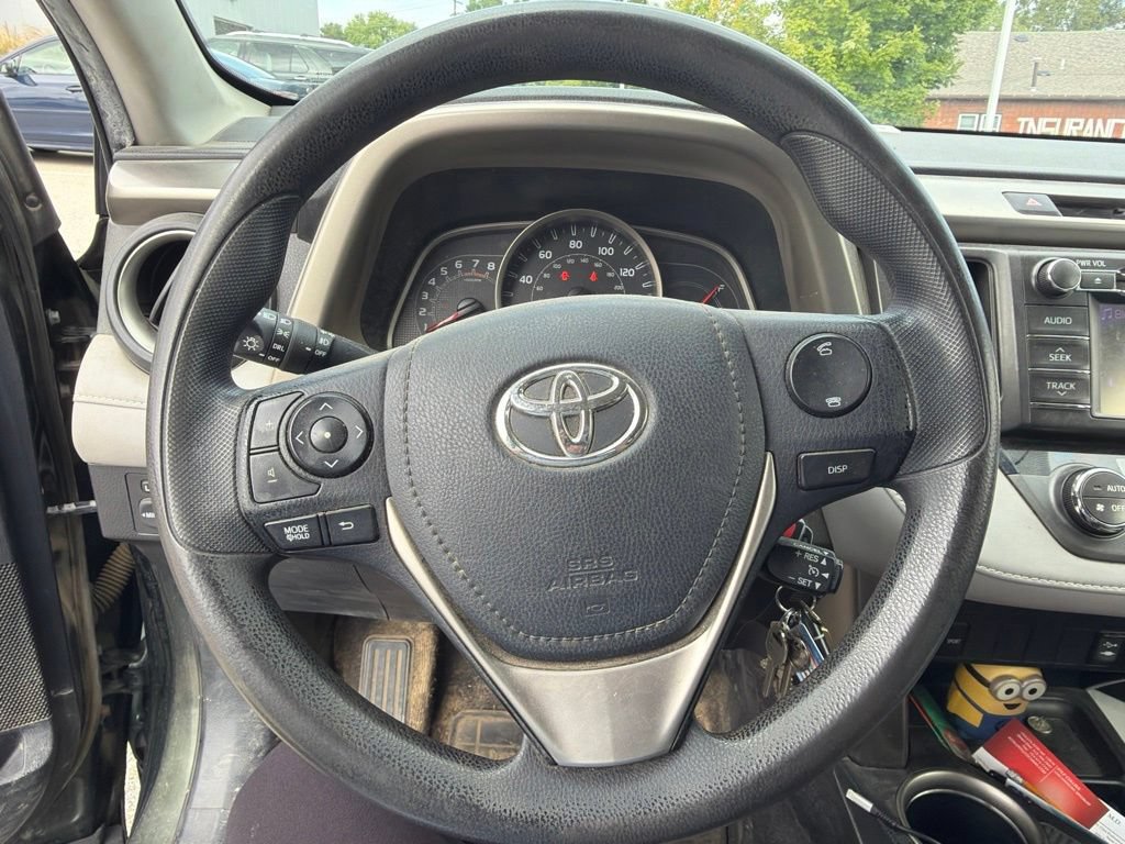 Used 2013 Toyota RAV4 XLE AWD/4WD image 25