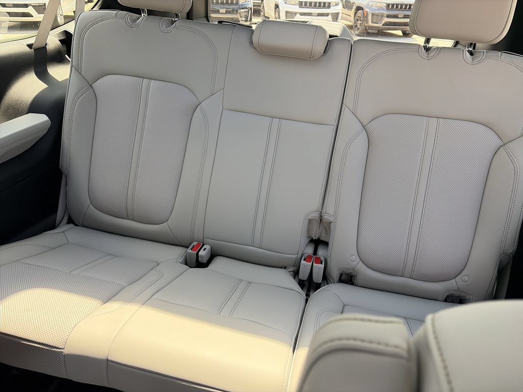 New 2026 Jeep Grand Wagoneer L Limited AWD/4WD image 31