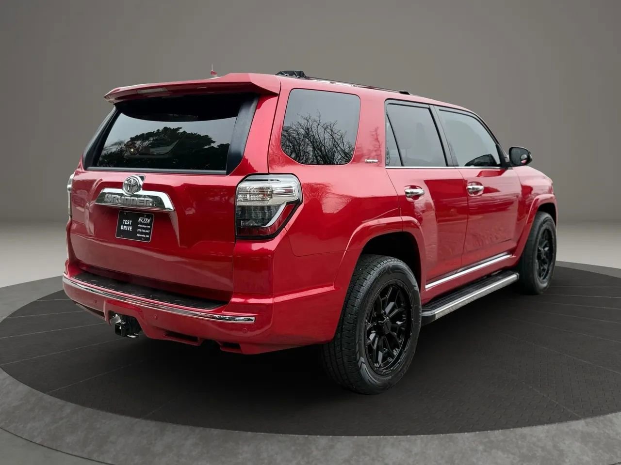 Used 2018 Toyota 4Runner Limited image 4