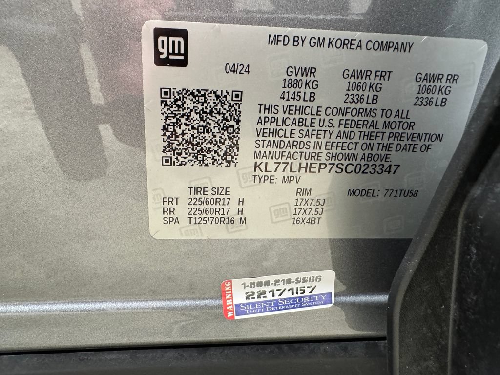 Used 2025 Chevrolet Trax LT w/ Driver Confidence Package FWD image 28