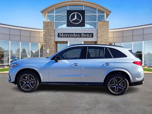 Certified 2026 Mercedes-Benz GLC 300 4MATIC image 2