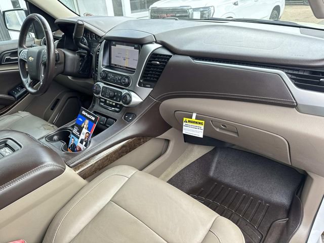 Used 2016 Chevrolet Suburban LT w/ Luxury Package image 16