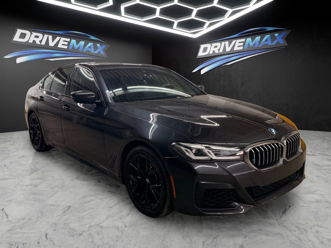 Used 2021 BMW 540i xDrive w/ M Sport Package AWD/4WD image 3