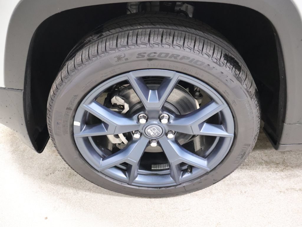 New 2026 Jeep Cherokee Overland AWD/4WD image 8