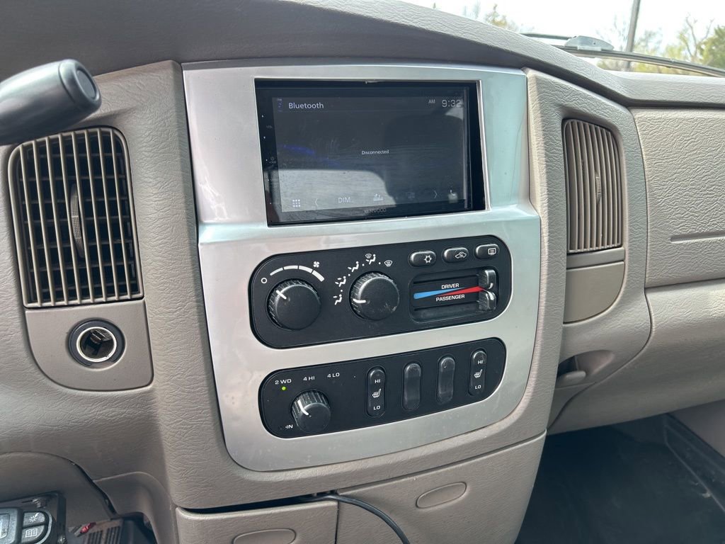 Used 2005 Dodge Ram 2500 Truck SLT image 13