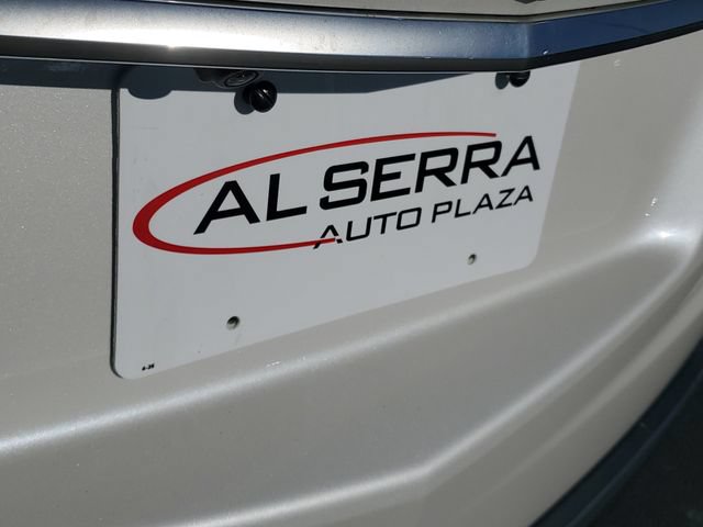 Used 2018 Cadillac XT5 FWD image 6