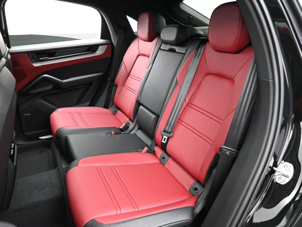 New 2026 Porsche Cayenne E-Hybrid Coupe image 24