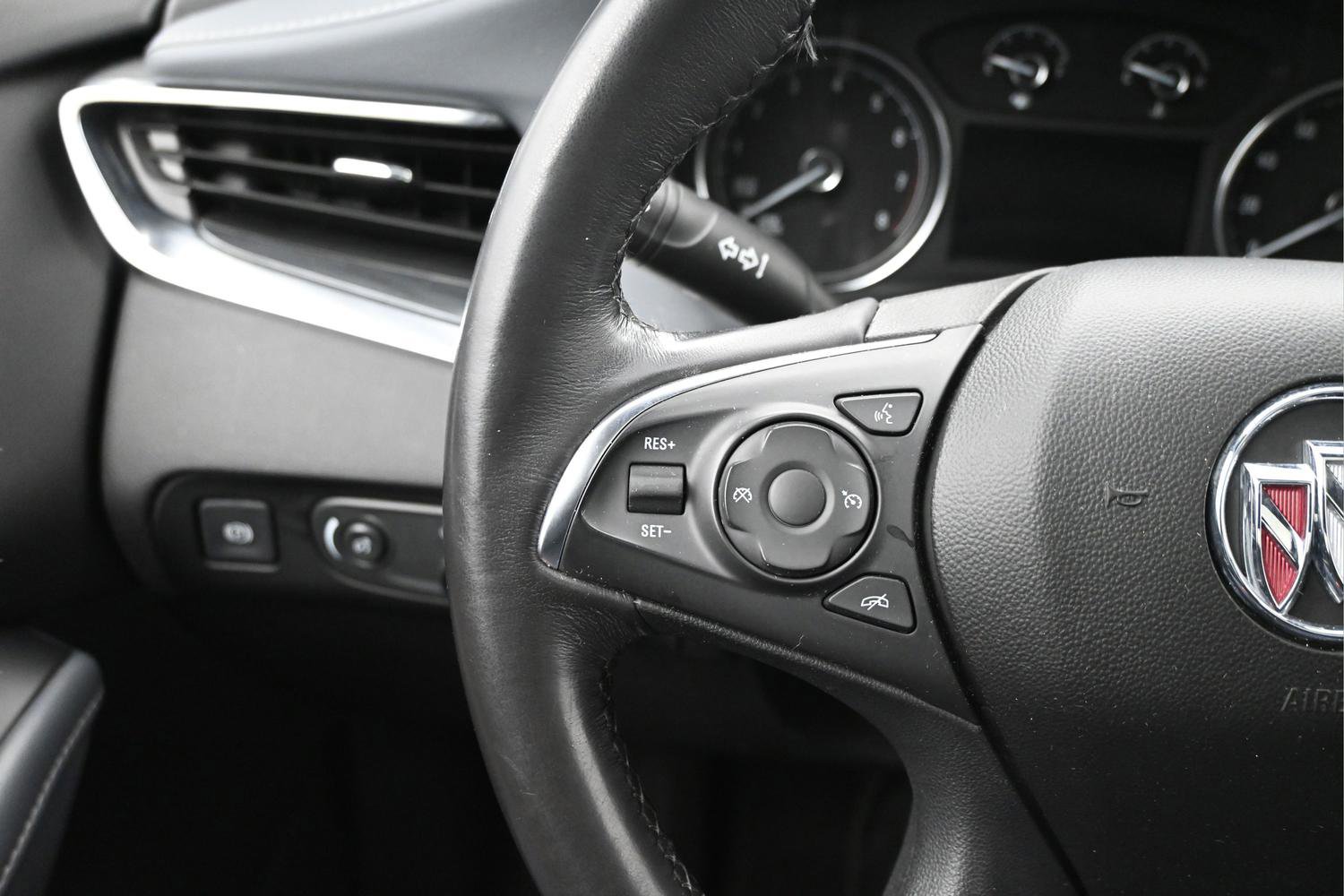 Used 2021 Buick Enclave Essence w/ Sun And Navigation Package image 18