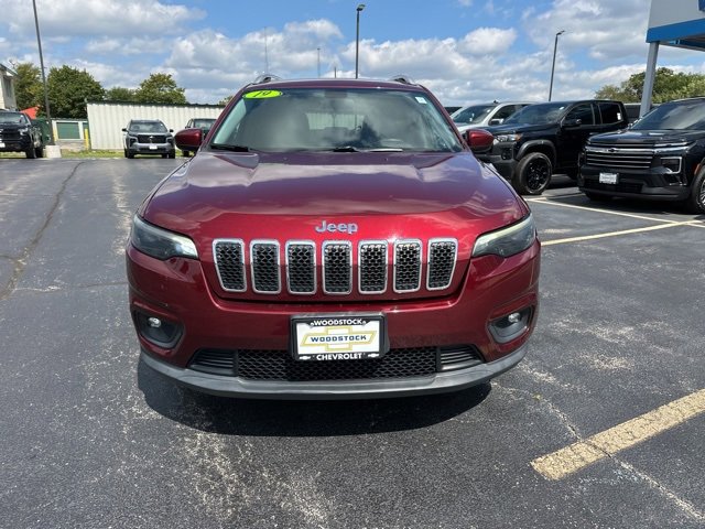Used 2019 Jeep Cherokee Latitude w/ Popular Appearance Group image 8
