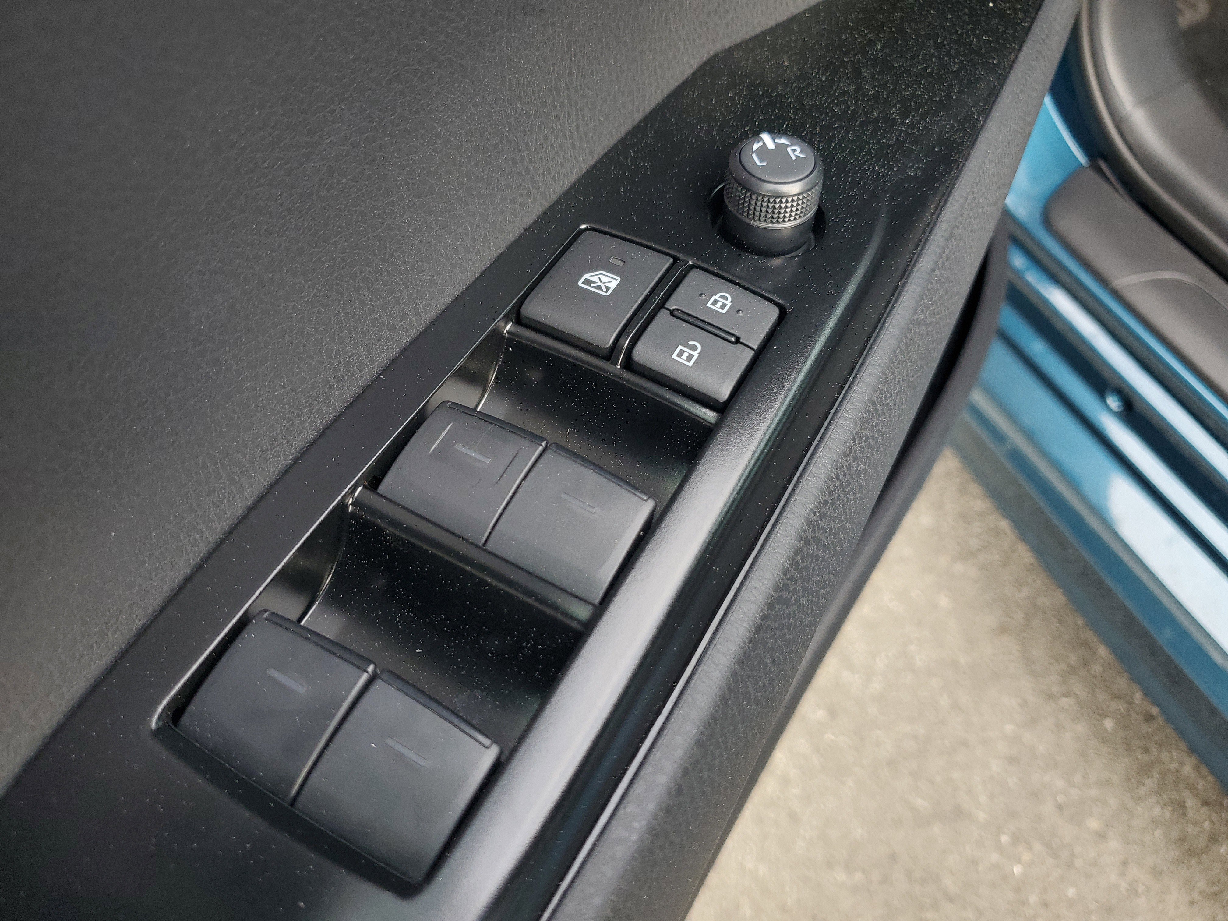 New 2026 Toyota Camry SE image 18