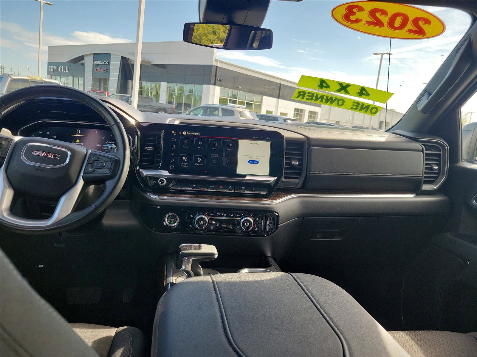 Used 2023 GMC Sierra 1500 Elevation AWD/4WD image 10