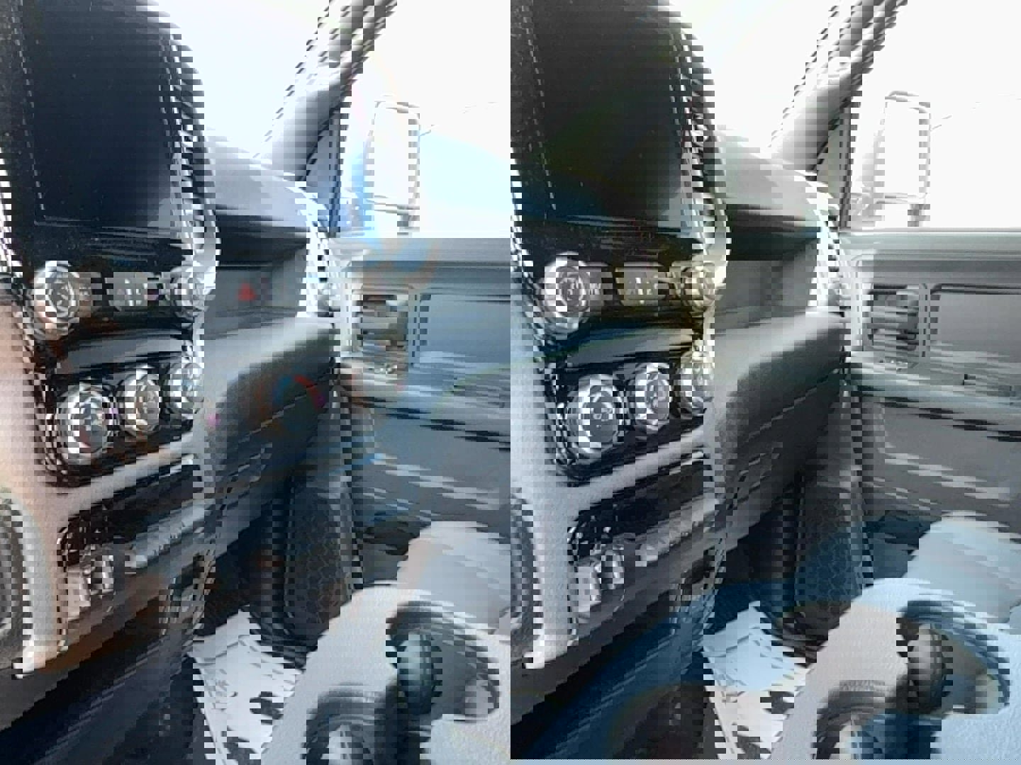 New 2025 RAM 2500 Tradesman w/ Chrome Appearance Group image 17