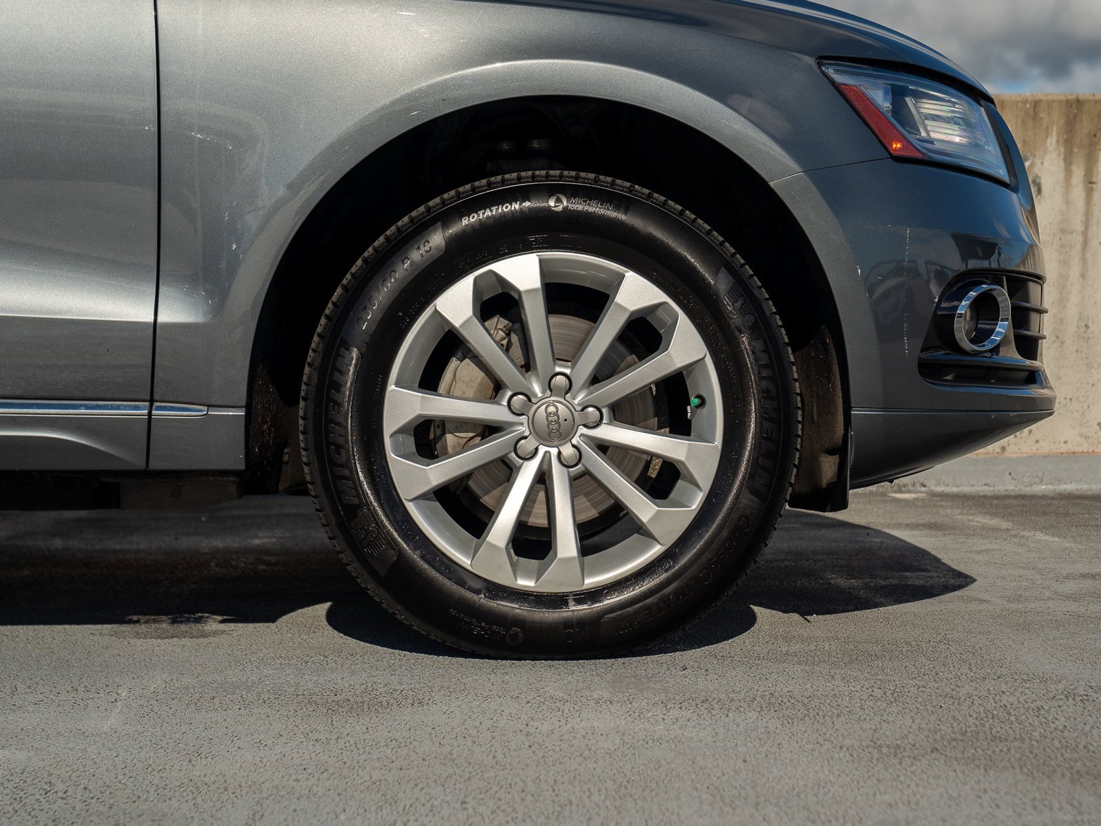 Used 2013 Audi Q5 2.0T Premium Plus AWD/4WD image 15