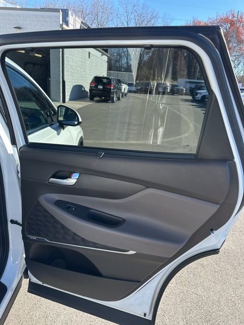 Used 2020 Hyundai Santa Fe SEL w/ Convenience Package image 32