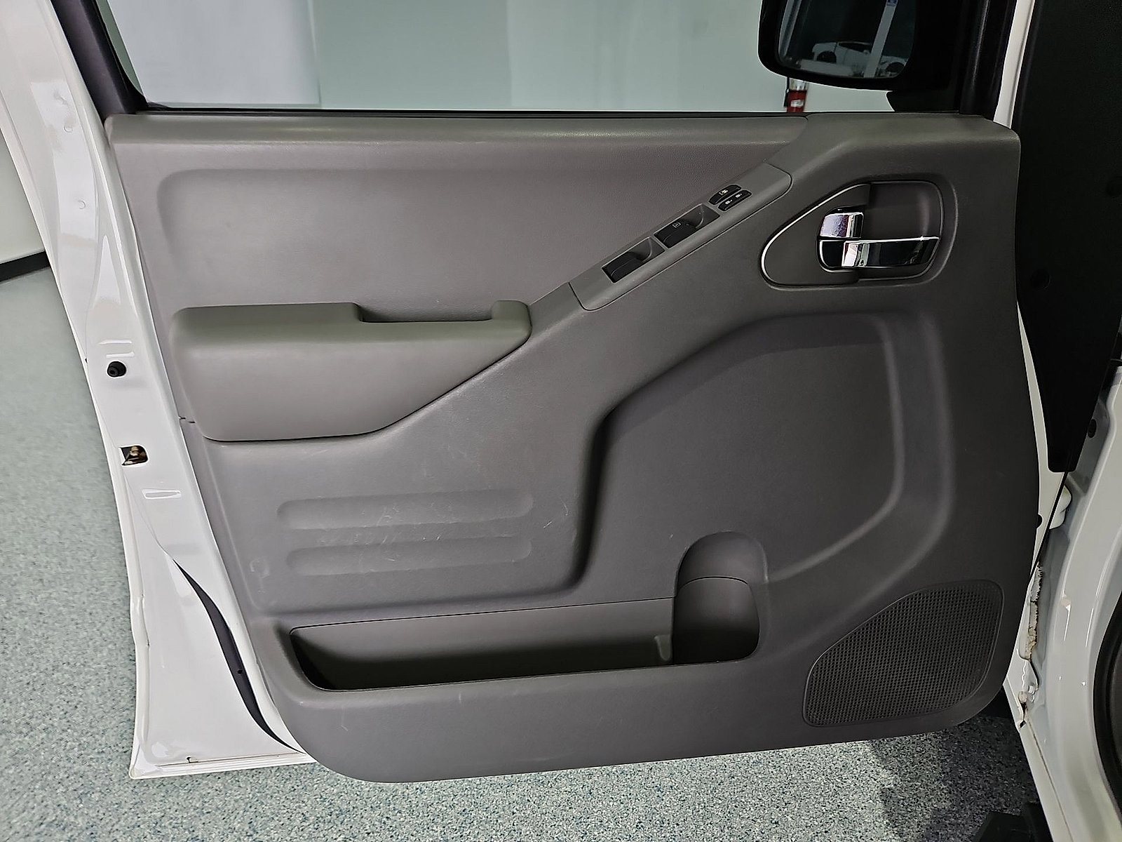 Used 2019 Nissan Frontier SV w/ Value Truck Package RWD image 15
