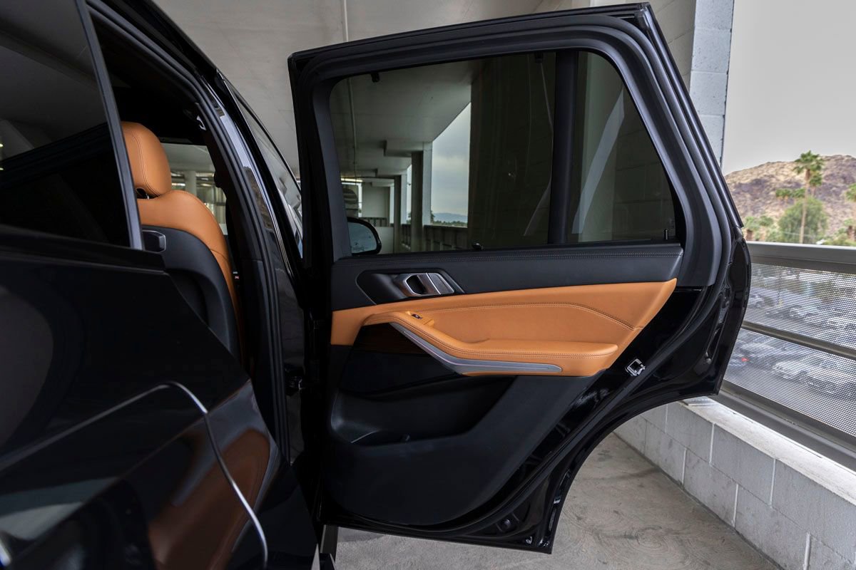 Certified 2024 BMW X5 xDrive40i w/ M Sport Package image 25