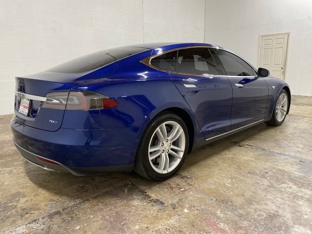 Used 2016 Tesla Model S 70D AWD/4WD image 5