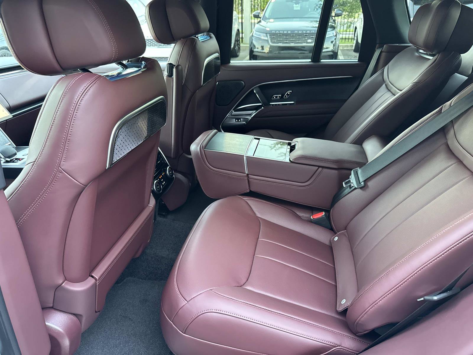 New 2025 Land Rover Range Rover Autobiography image 15