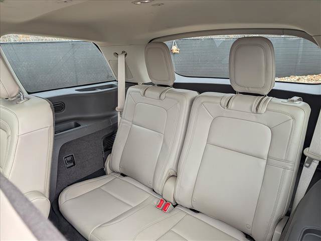 Certified 2023 Lincoln Aviator Reserve w/ Equipment Group 201A AWD/4WD image 30