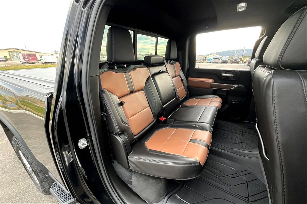 Used 2020 Chevrolet Silverado 3500 High Country w/ Z71 Off-Road Package image 28