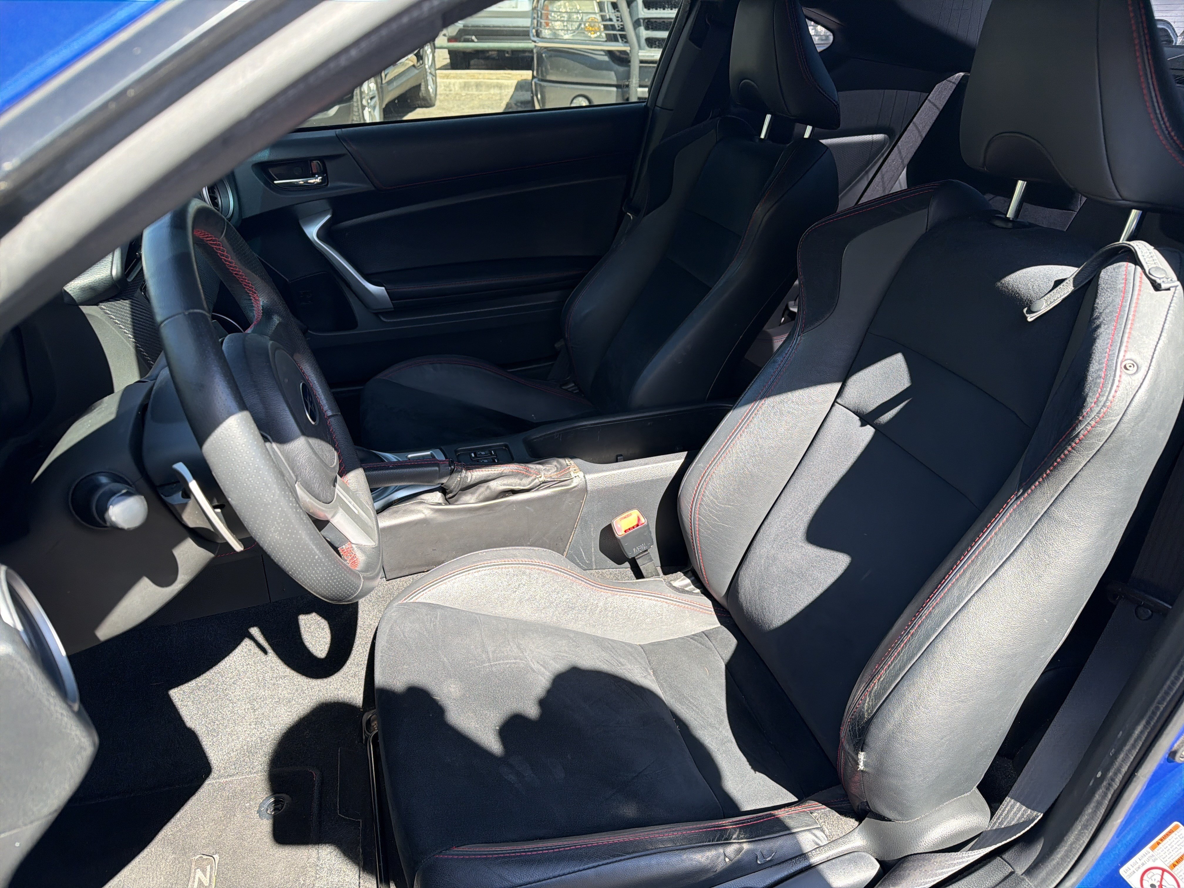 Used 2016 Subaru BRZ Limited w/ Popular Package #1 RWD image 10