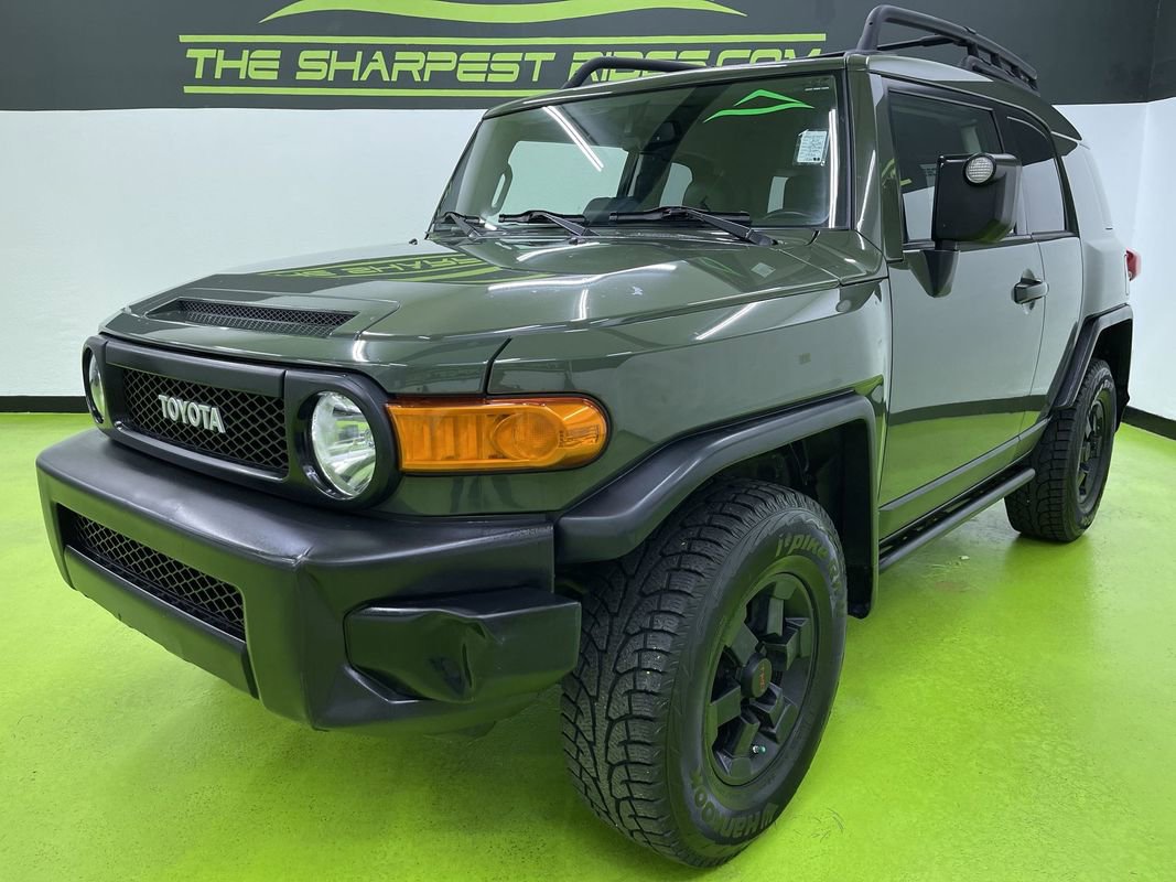 Used 2011 Toyota FJ Cruiser 4WD w/ Trail Teams Special Edition image 5
