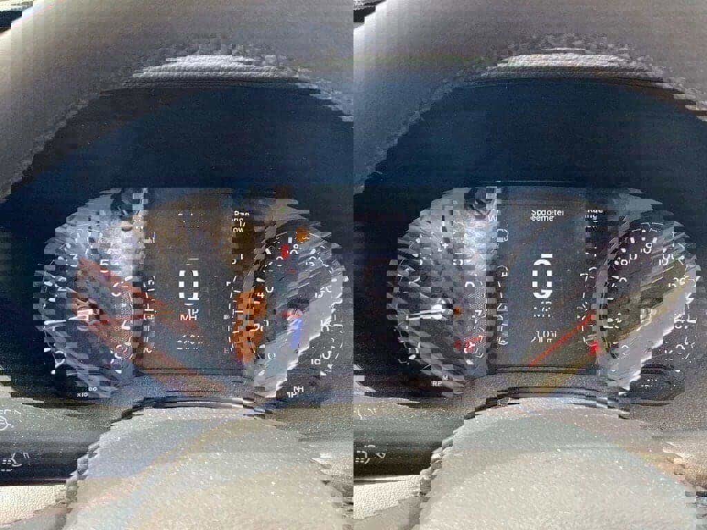 Used 2025 Jeep Compass Limited image 21