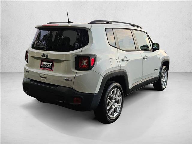Used 2019 Jeep Renegade Latitude AWD/4WD image 5