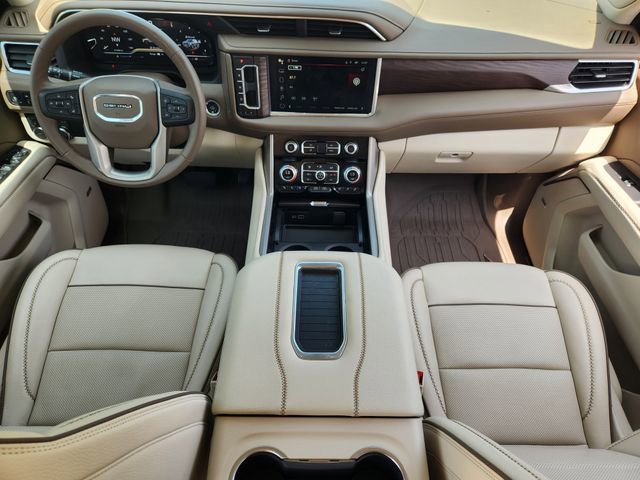 Used 2023 GMC Yukon Denali w/ LPO, Floor Liner Package AWD/4WD image 26