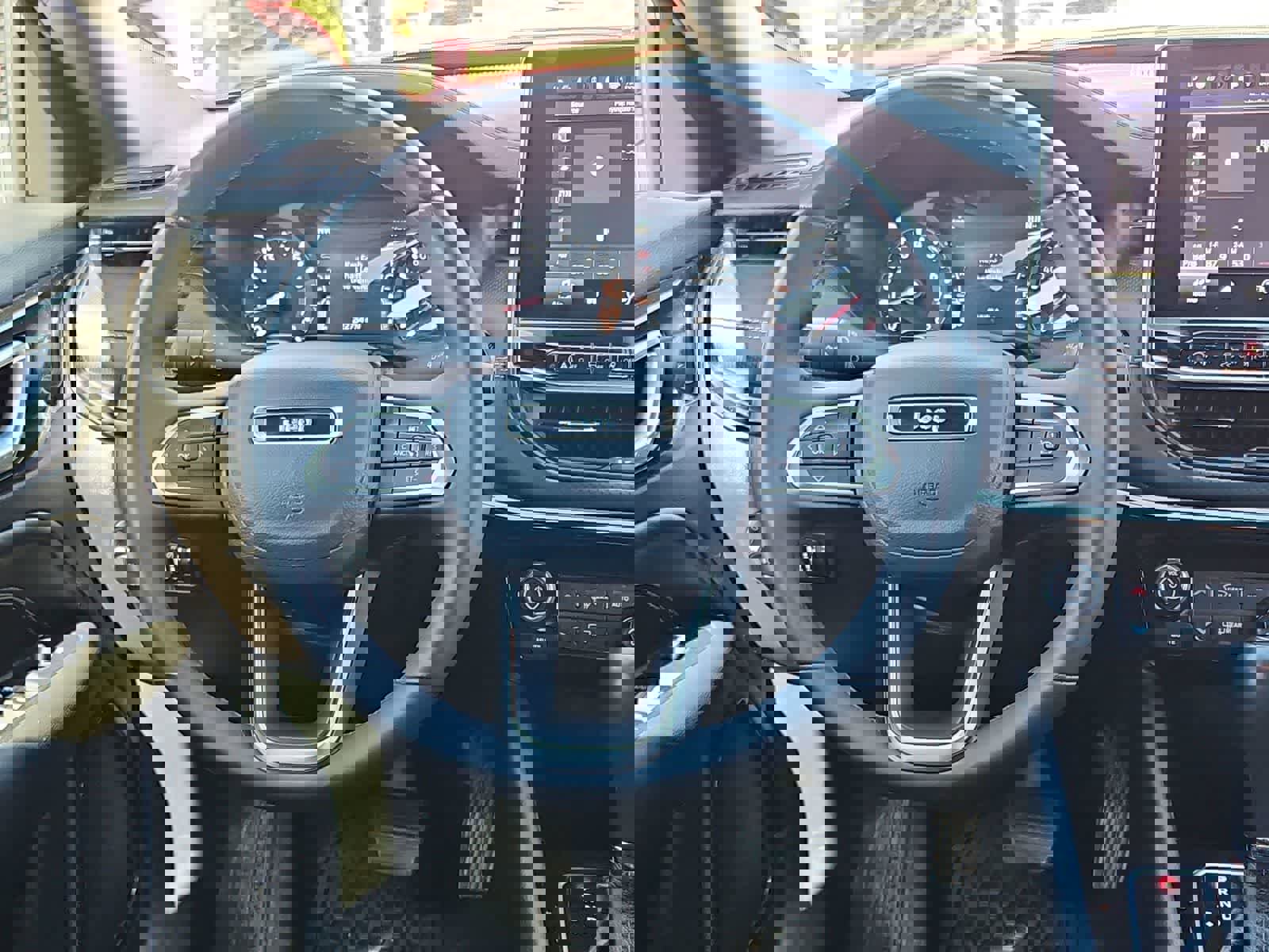 Used 2024 Jeep Compass Latitude w/ Convenience Group image 23