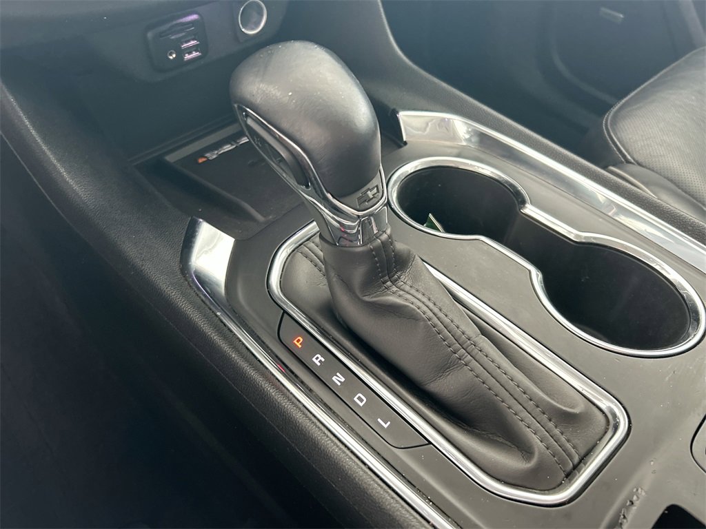 Used 2021 Chevrolet Traverse High Country w/ LPO, Floor Liner Package image 31