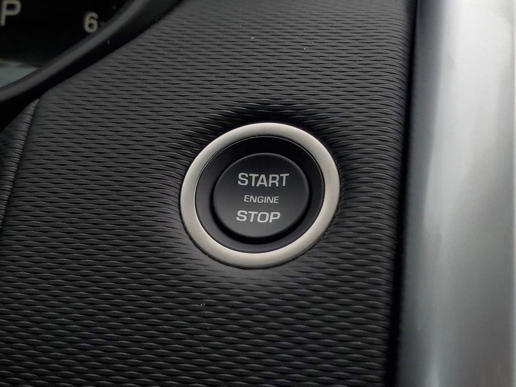 New 2025 Land Rover Discovery Dynamic SE image 20