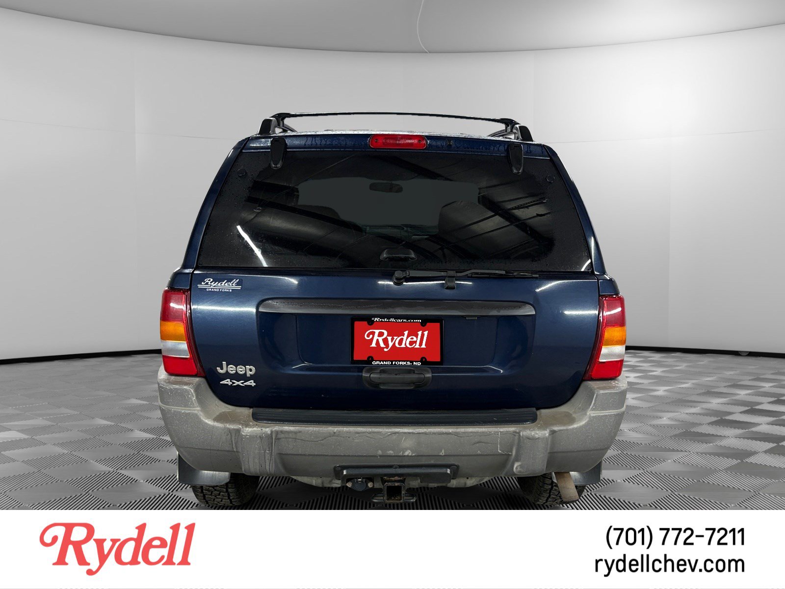 Used 2004 Jeep Grand Cherokee Laredo w/ Convenience Group AWD/4WD image 4