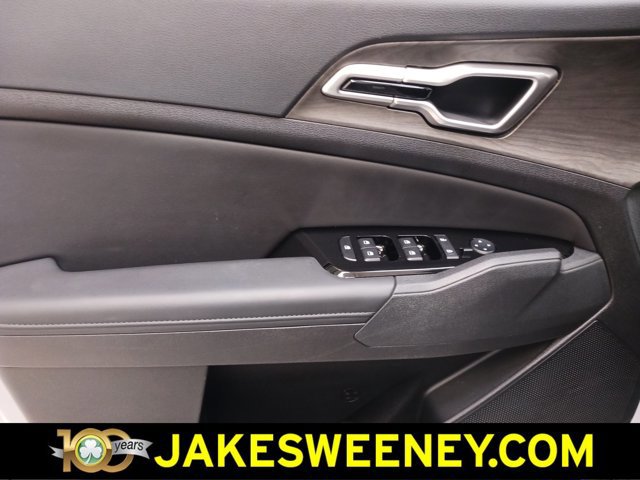 Used 2025 Kia Sportage X-Line w/ Premium Package image 28