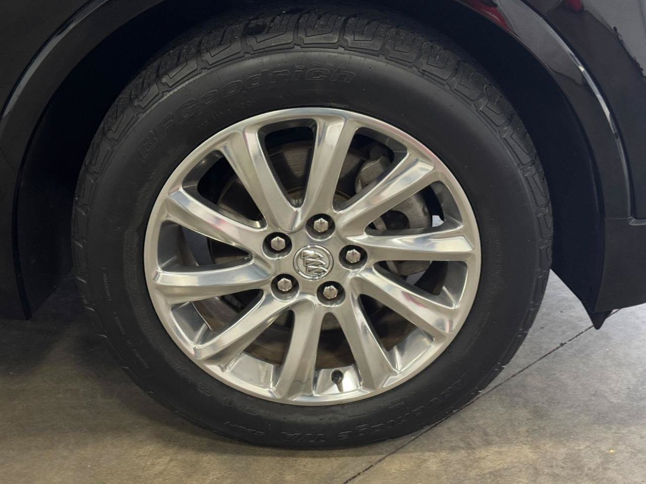 Used 2020 Buick Envision Essence AWD/4WD image 33