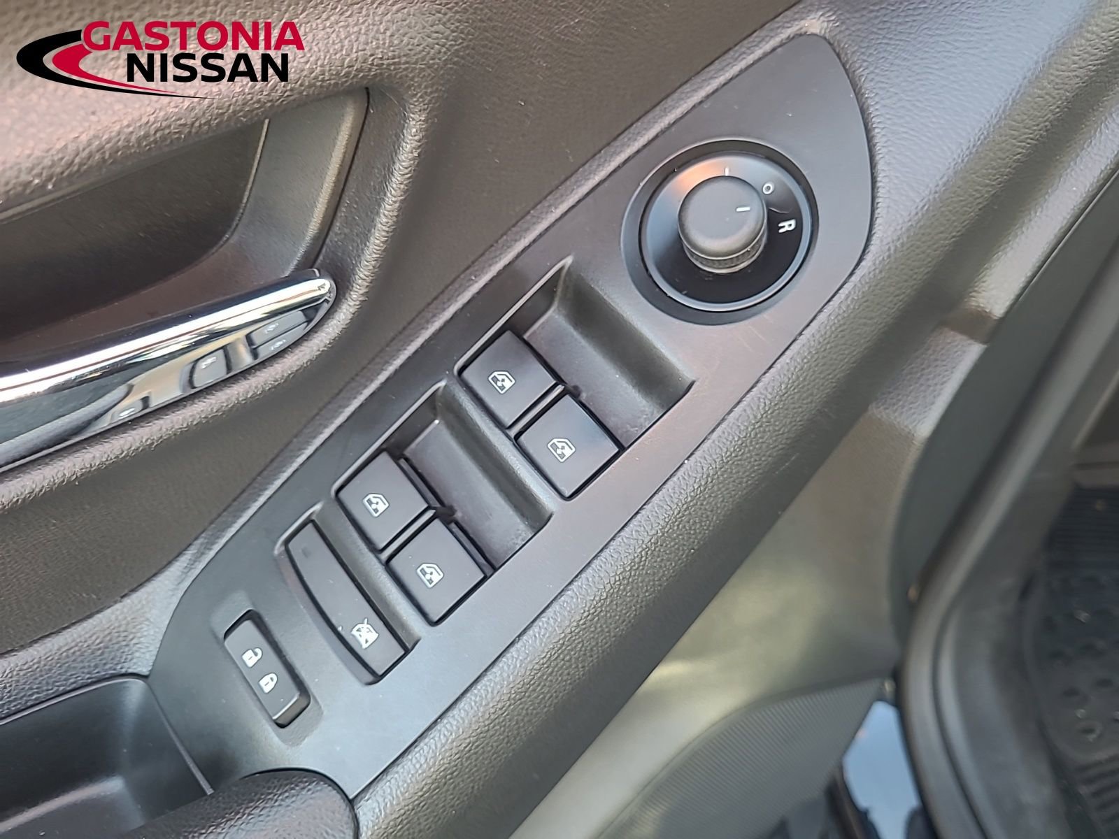 Used 2021 Chevrolet Trax LT w/ Driver Confidence Package image 27