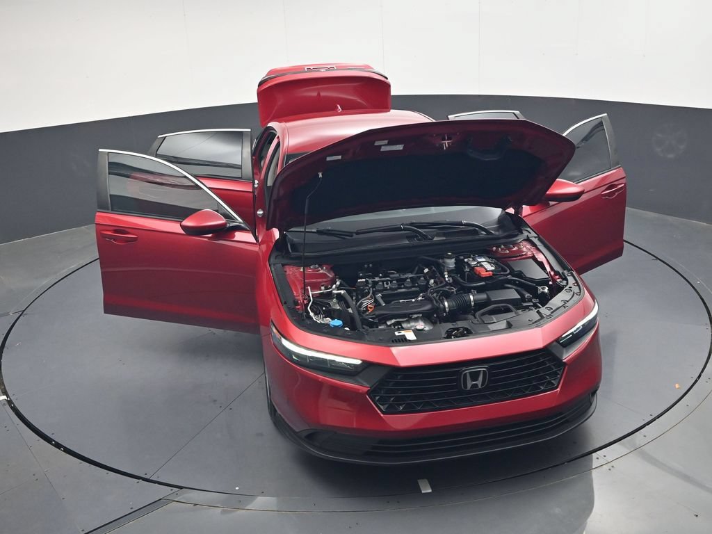 Used 2023 Honda Accord LX image 41