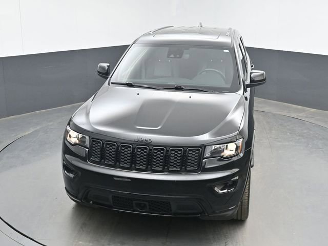 Used 2021 Jeep Grand Cherokee Laredo X AWD/4WD image 14