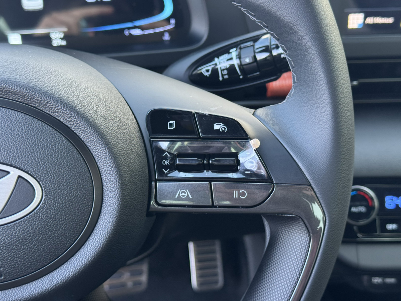 New 2026 Hyundai Elantra Sport image 18